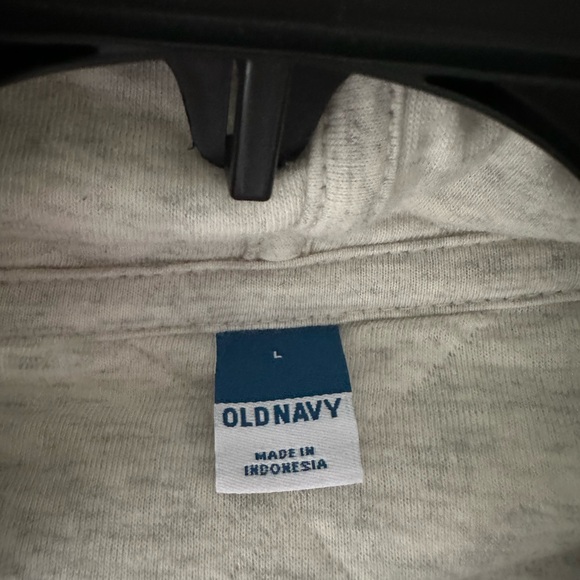 Women’s Old Navy Sweater - Picture 3 of 4